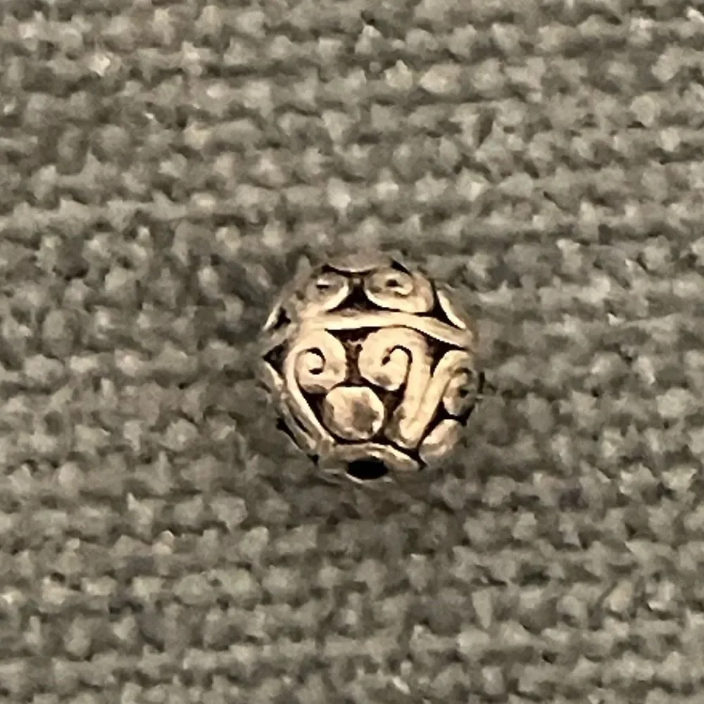 Bead